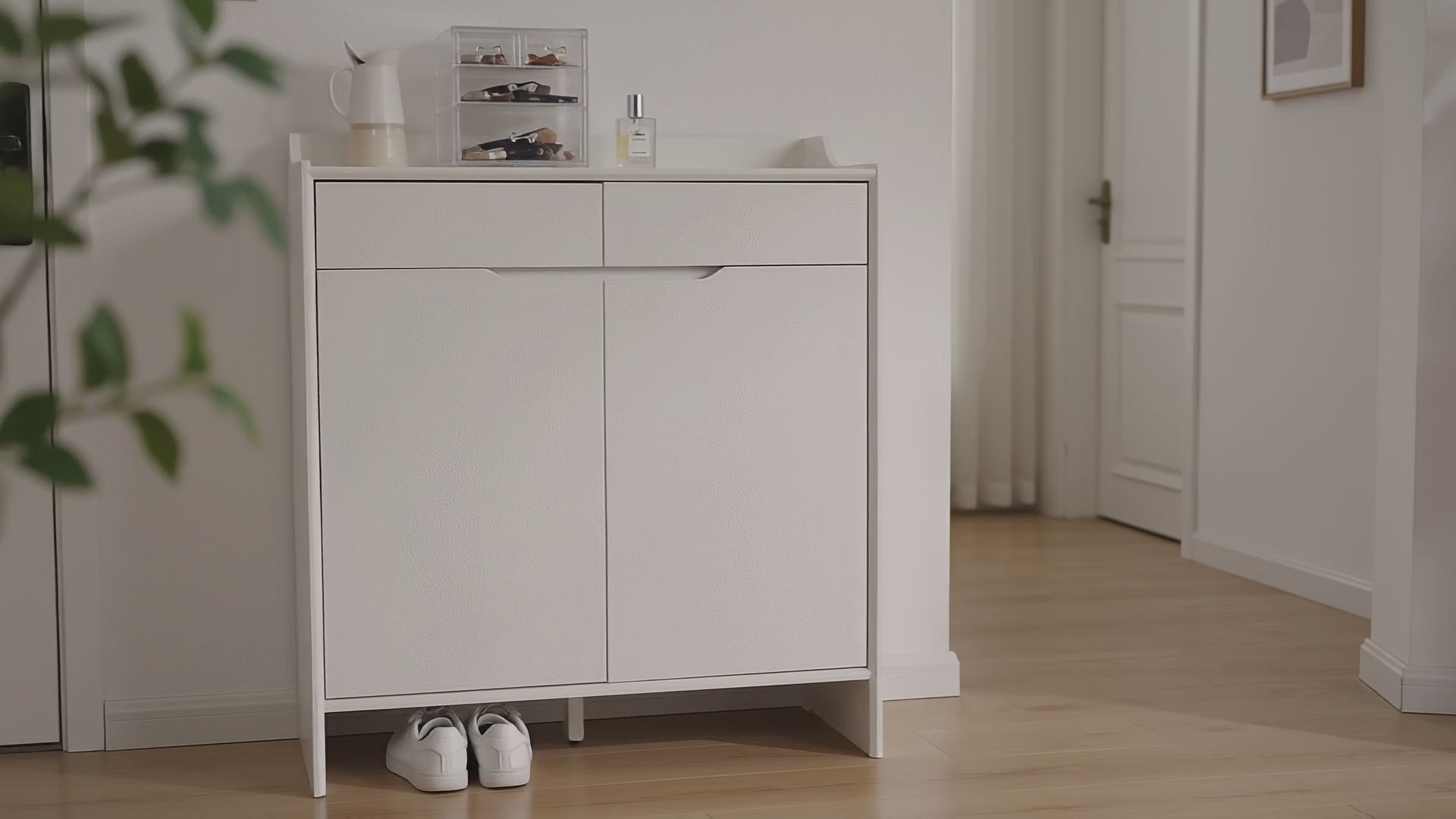 Carica il video: 